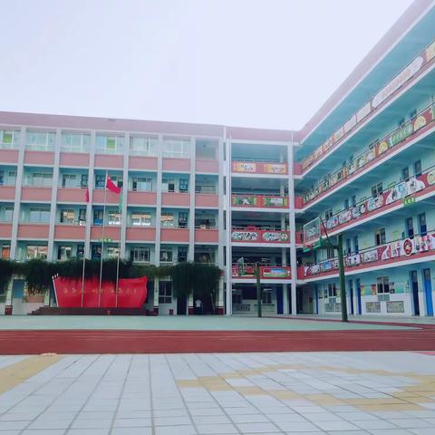 文明惠风满校园，养成教育谱新篇                  ——南阳市第十二小学政教开学周工作纪实