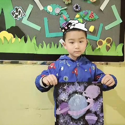 合肥瑶海爱博尔幼儿园23年春季普通绘画课第五课《星际之旅》