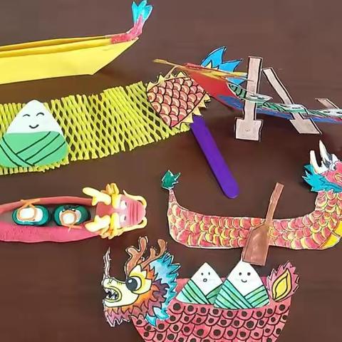 行走在综合实践活动的路上--记二年级十班综合实践活动月