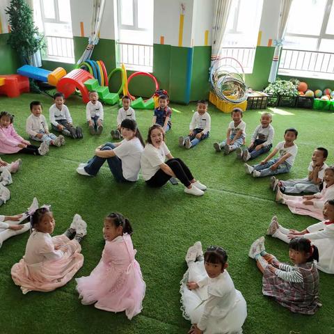 怀头他拉镇幼儿园回顾第九周