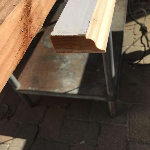 自己加工窗子边上的Molding