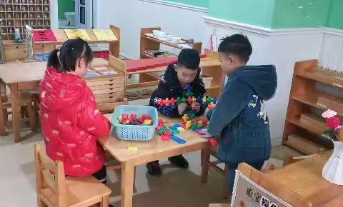 新化博苑幼儿园中三班3月份成长记录