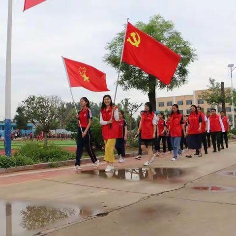 青驼小学党支部开展“学党史送温暖，传承红色基因”关爱帮扶老党员活动