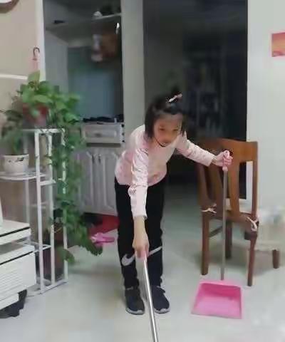 牢记父母之爱，从身边小事做起———四年级爱心作业