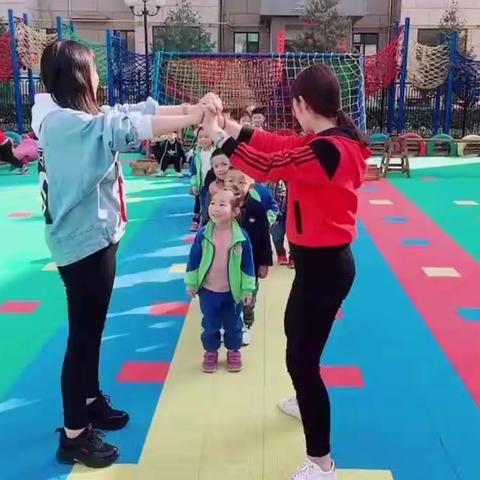 智才幼儿园让宝贝玩的开心♥学的快乐♥