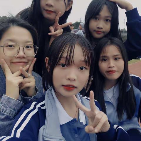 记录21旅游服务与管理3+2运动会的点点滴滴