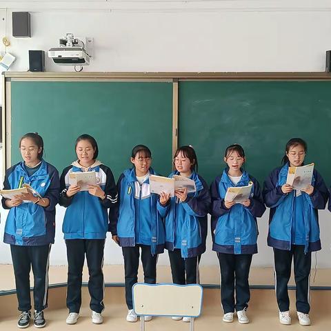 吟诵“毛主席诗词”   重温红色经典——“经典诵读”活动小组主题朗诵活动