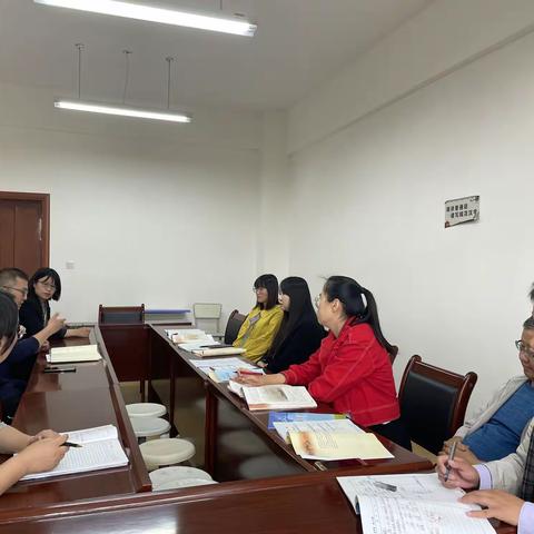 以课标提素养 以课堂促提升
