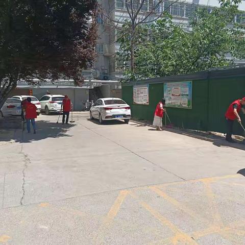 县农投公司积极开展创建文明城市志愿服务活动