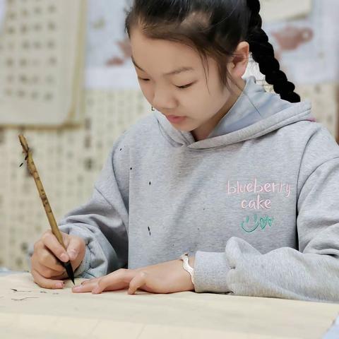 清风书院--覃优童