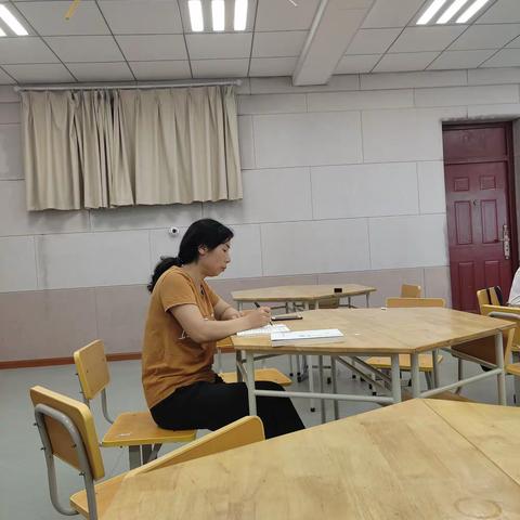 昌邑市英语骨干教师和领军人才研讨会