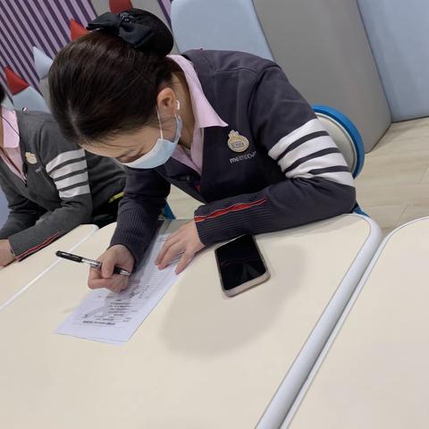 长沙海信mc门店员工服务倡议培训