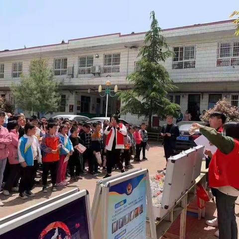 青春校园  绿色无毒 ——枣林镇开展“禁毒宣传进校园”活动