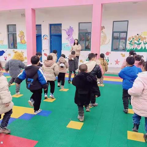 延时服务 用心陪伴—水刘幼儿园大班本周课后延时服务纪实