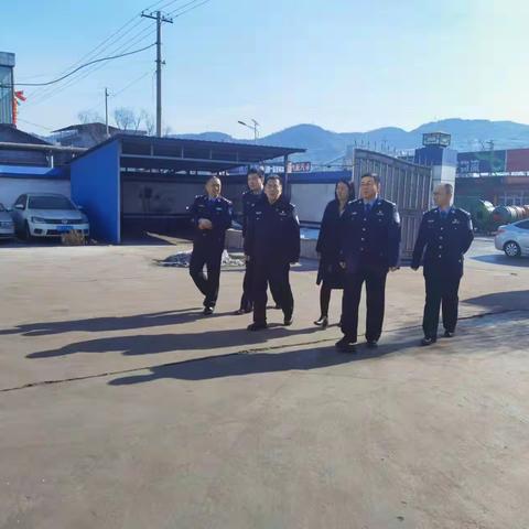 赵一政对基层一线值班民辅警开展慰问