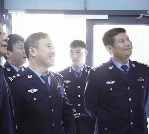 方山县公安局观摩团来柳学习交流