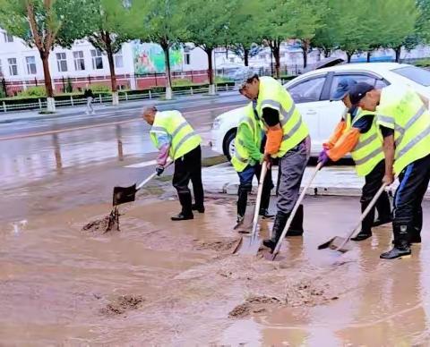 延边楹环暴雨后清淤行动