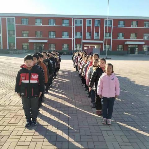 三年级有趣的体育课！