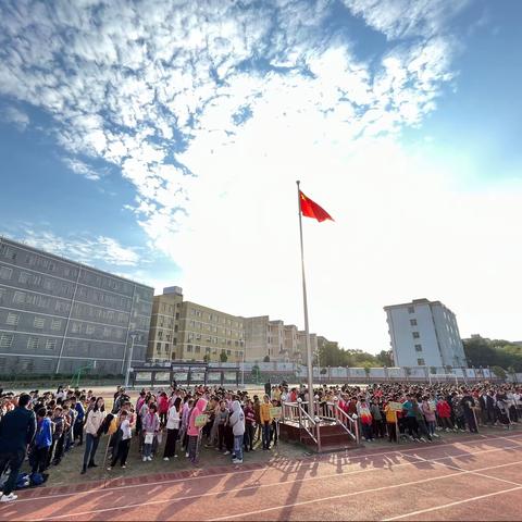 “双减”政策落地有声 趣味运动同享快乐