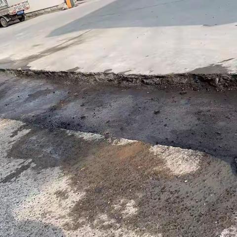 腊山街道：治理道路交通隐患，保障群众出行安全