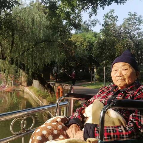 2023.10亲爱的妈妈