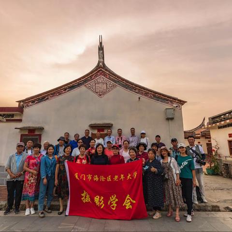 吹着卡达凯斯的海风，踏上寻访闽南古村落的路～