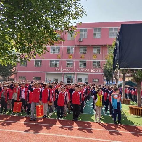 “学队史，感党恩”——滕州市第四实验小学庆祝建队72周年主题活动