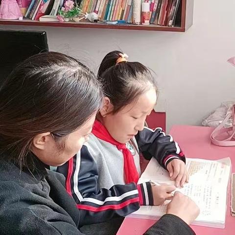 自律奋进恰少年 家校同心共前行——清丰县第一实验小学（二年级）线上学习“优秀家长”表彰