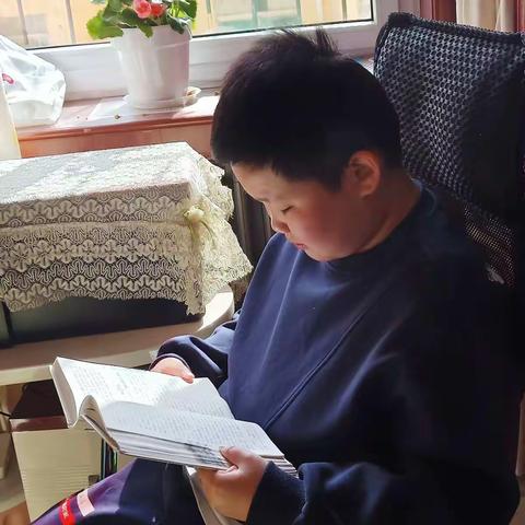 读书让我快乐，三国伴我成长