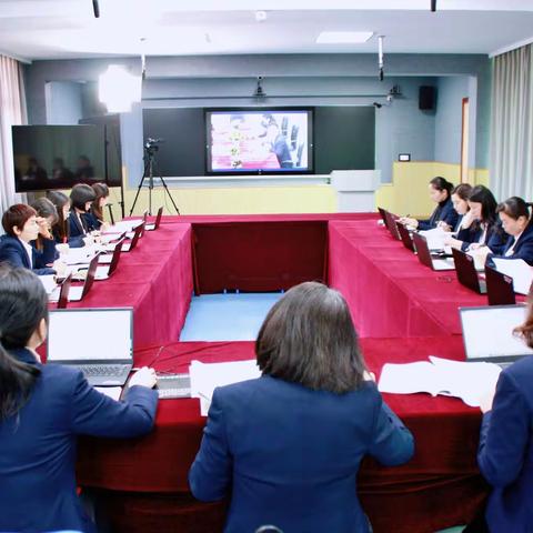 关注人物描写 体会人物品质，——汉川市李军荣名师工作室网络集体备课联片教研活动