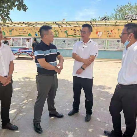 县政府副县长赵闫涛深入南城县职业中等专业学校东方红校区实地调研