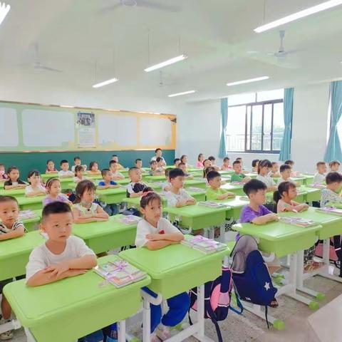 我们上学了🎒