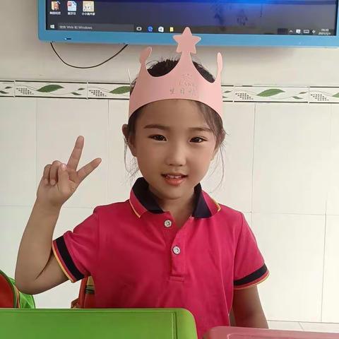 祝余梓晨小朋友生日快乐✨