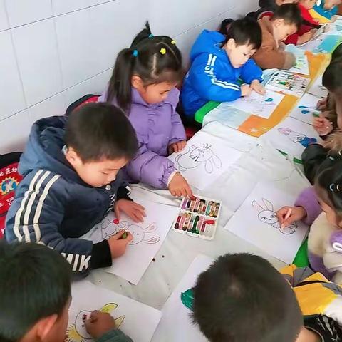 靖鑫楼幼儿园大二班开学第一周