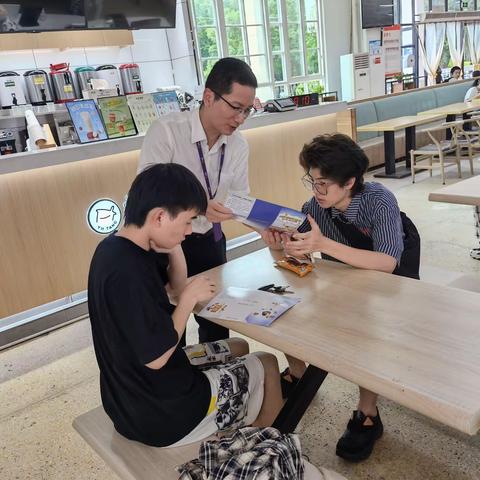 省体支行“普及金融知识万里行”宣传活动