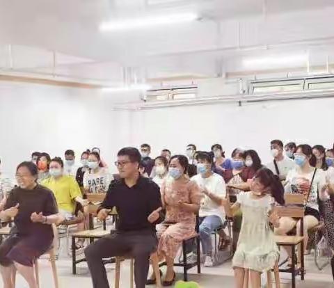 热烈祝贺，第一季，幼小衔接我们在行动，大手牵小手，小学游学营活动成功举办🌻🌻🌻