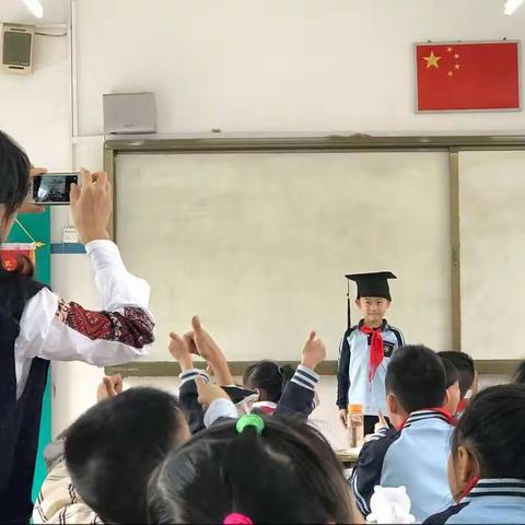 阳光雨露下健康成长