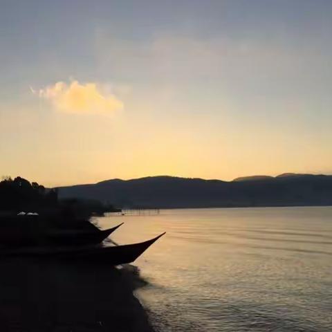 抚仙湖北岸……从日出走到日落