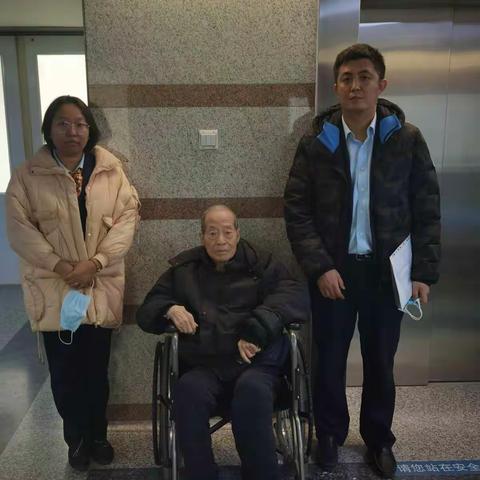 上门服务暖人心——驼房营支行旺季营销事迹
