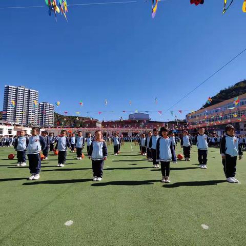 第三幼儿园升旗仪式暨大三班风采展示