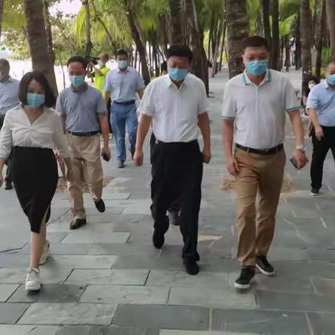 市人大常委会主任刘耿深入大东海社区开展疫情防控工作