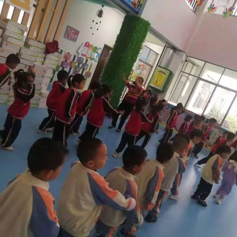 走进幼儿园，共同见证孩子成长