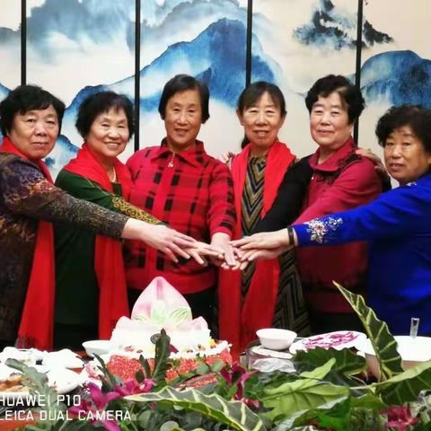 老三届沈阳市第九十二中学三年级九班老同学再聚首一追忆青春年华