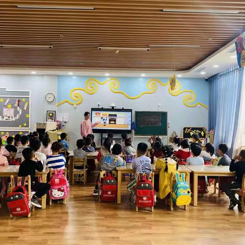 喀建幼儿园大三班《安全用电》