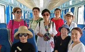 乘座时代的列车，向快乐出发……