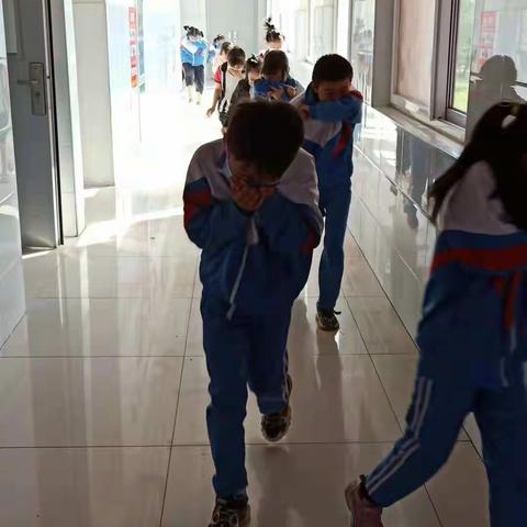 福和希望小学消防安全演练