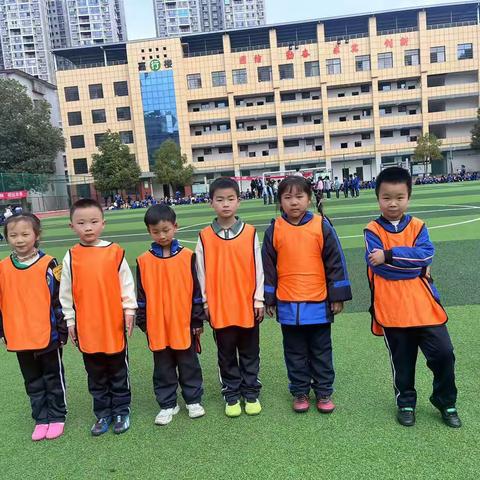 “遇见足球，乐享足球”⚽️———娄底五小（一五）班