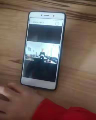 3.3中队参加不一样的升旗仪式