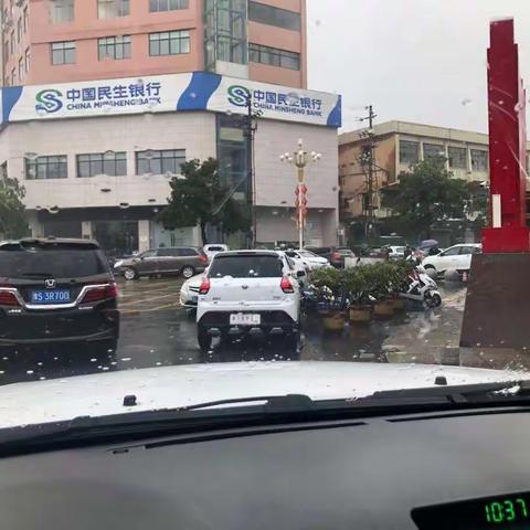 初雪，我们在行动...