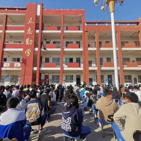 传承雷锋精神 争做文明少年——阳邵镇初级中学举行“学雷锋 树新风”主题演讲比赛